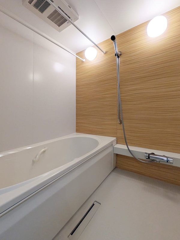 バス・シャワールーム