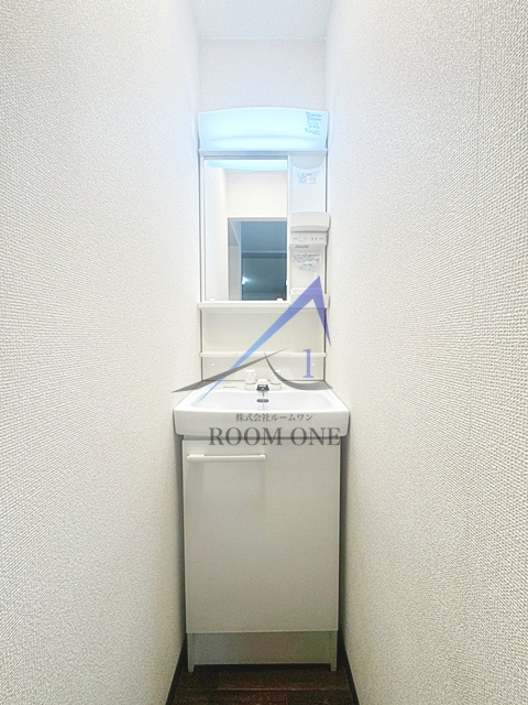 洗面設備　洗面台です。