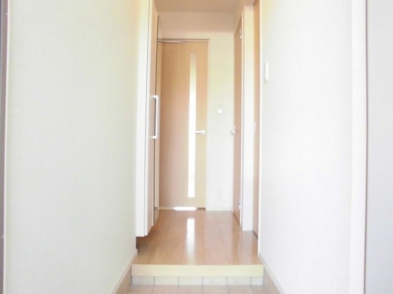 玄関　図面と現状に相違がある場合には現状を優先