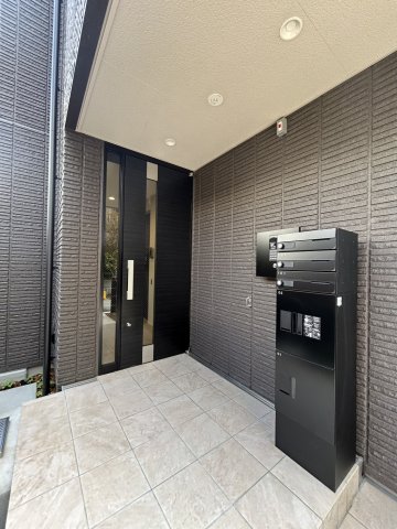 エントランス　★宅配BOXあり★オートロックあり