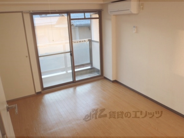 居室・リビング　洋室