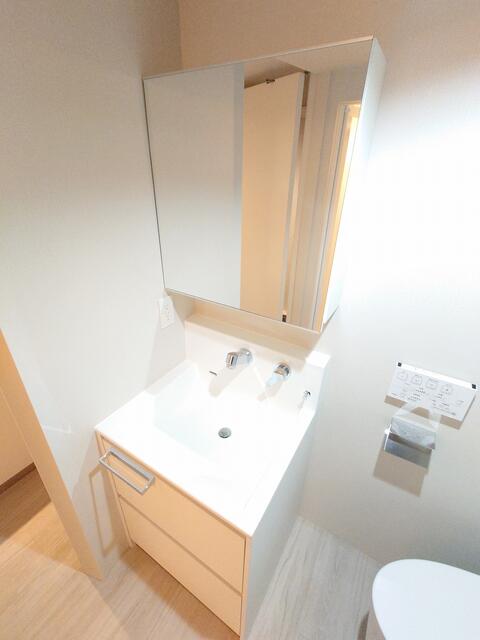 洗面設備　※参考写真