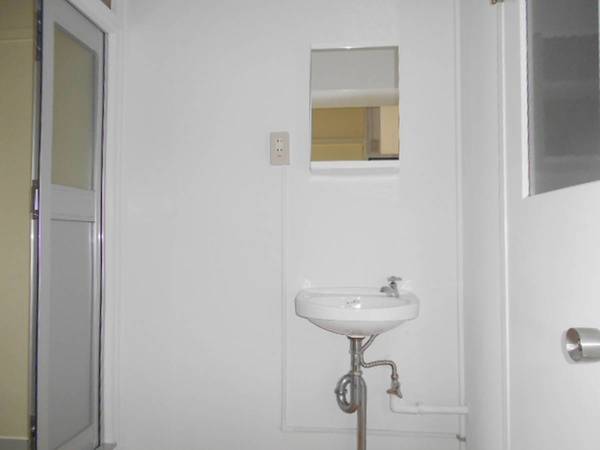 洗面設備　ビレッジハウスの同一物件・同一タイプの間取りの写真です