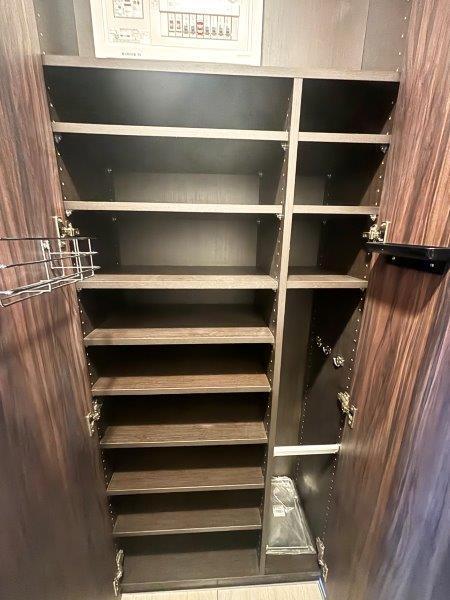 玄関　シューズインクローゼット