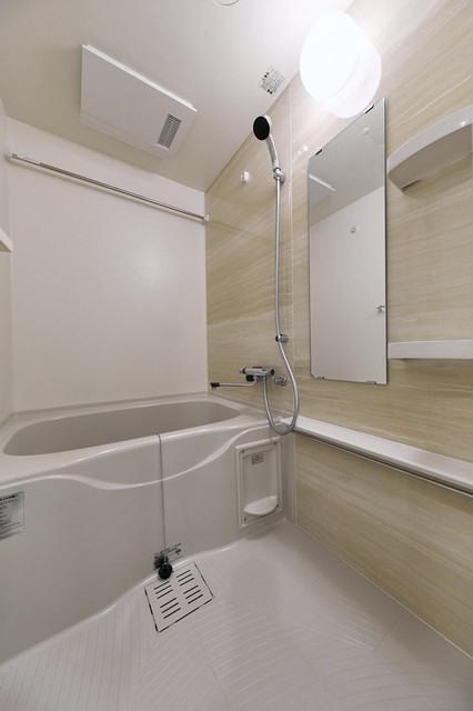 バス・シャワールーム　※写真は同タイプ住戸です。