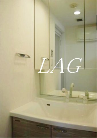 洗面設備　洗面台です。