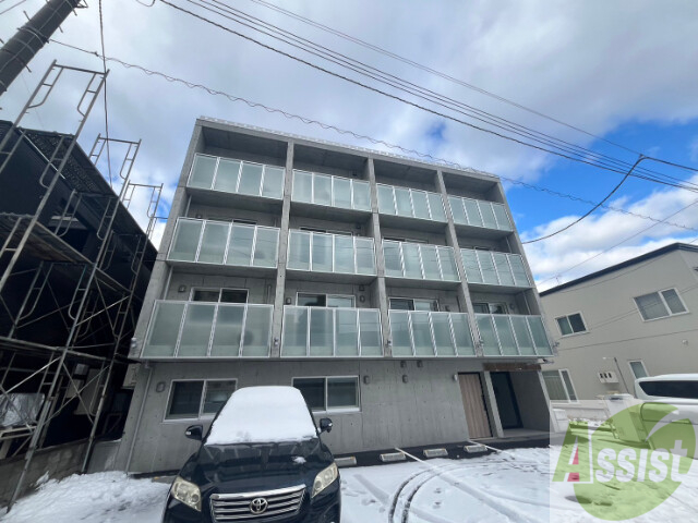 建物外観　札幌市中央区北１２条西「ル・シェーヌ桑園」