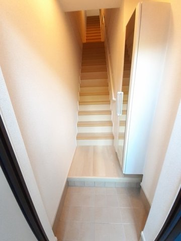 玄関　落ち着いた玄関です