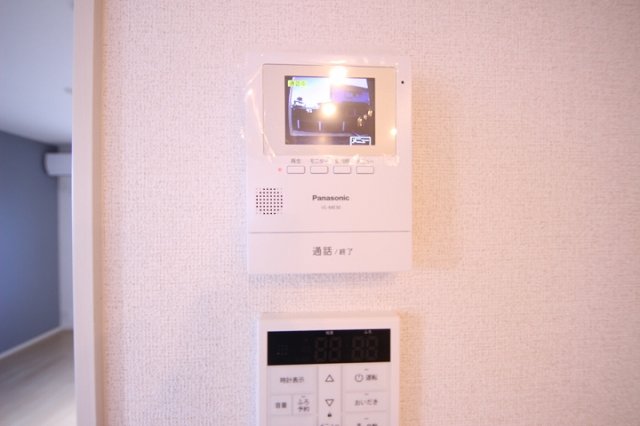 セキュリティ　カメラ付インターホン