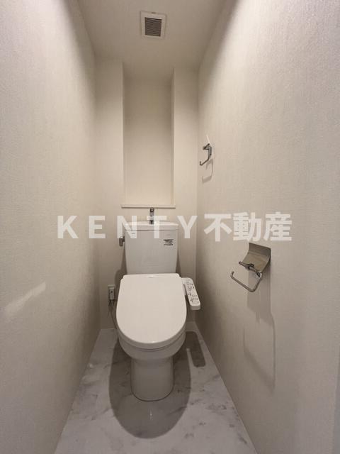 トイレ　トイレもきれいです