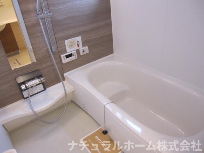 バス・シャワールーム　一坪風呂