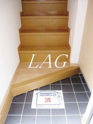 玄関　玄関です。