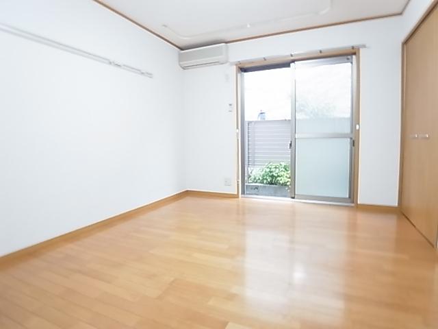 居室・リビング　おしゃれな居間です