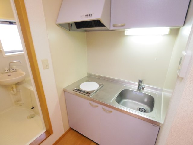 キッチン　ゆったりキッチンで掃除もラクラク