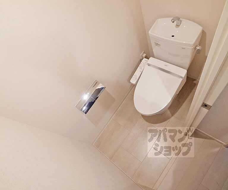 トイレ　ウォシュレット完備