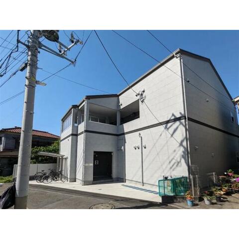 建物外観　白基調のきれいな外観♪