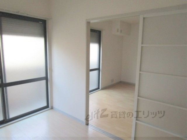 居室・リビング　洋室