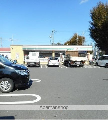 コンビニ　セブンイレブン（コンビニ）まで1000m