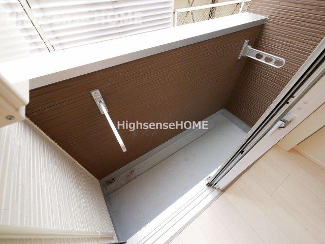 バルコニー　バルコニーがあります