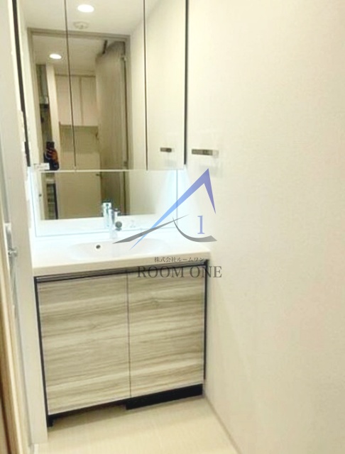 洗面設備　洗面台です。