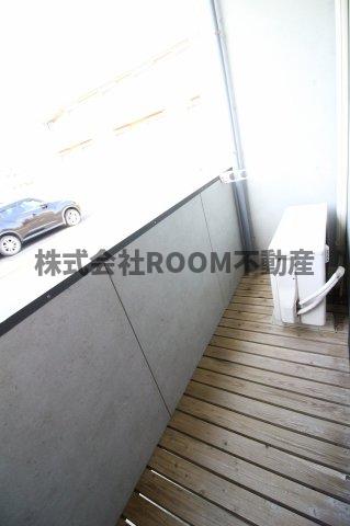 バルコニー　広々としたバルコニーです