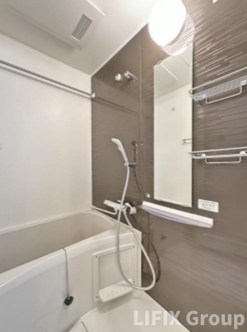 バス・シャワールーム　風呂