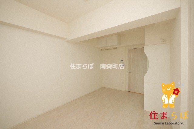 居室・リビング　「“合う暮らし”を、LINEで一緒に描こう。」