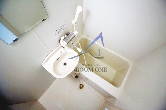 バス・シャワールーム　お風呂です。