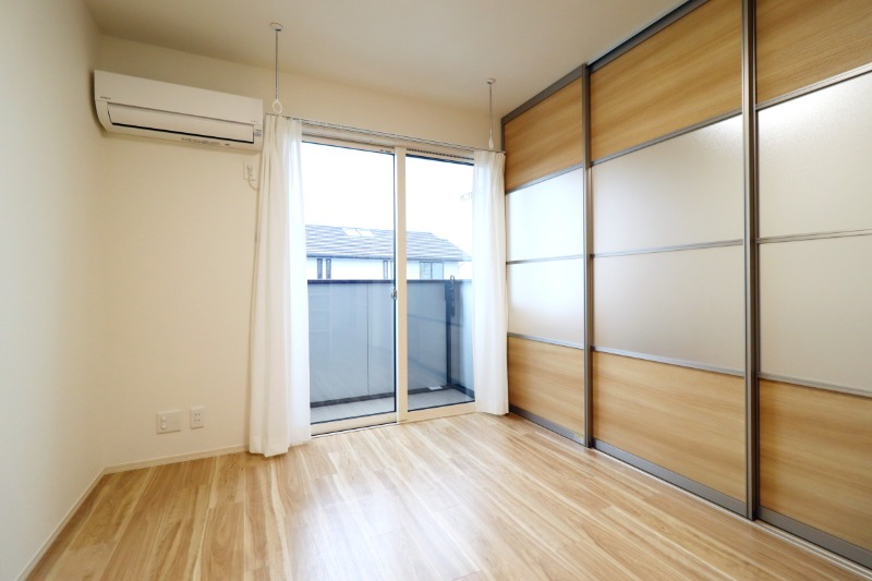 居室・リビング　図面と現状に相違がある場合には現状を優先