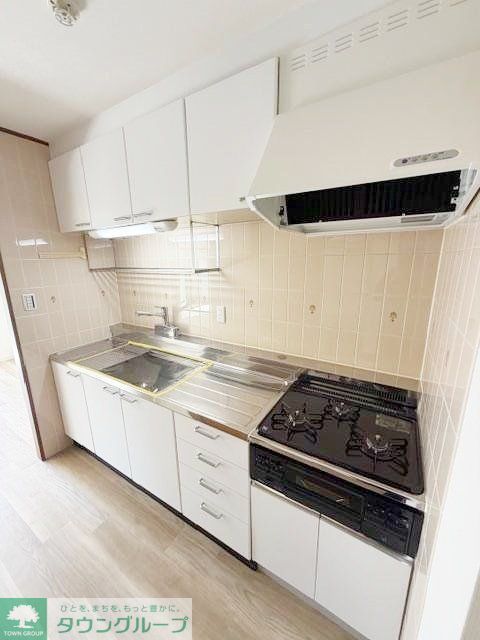 キッチン　バルコニー