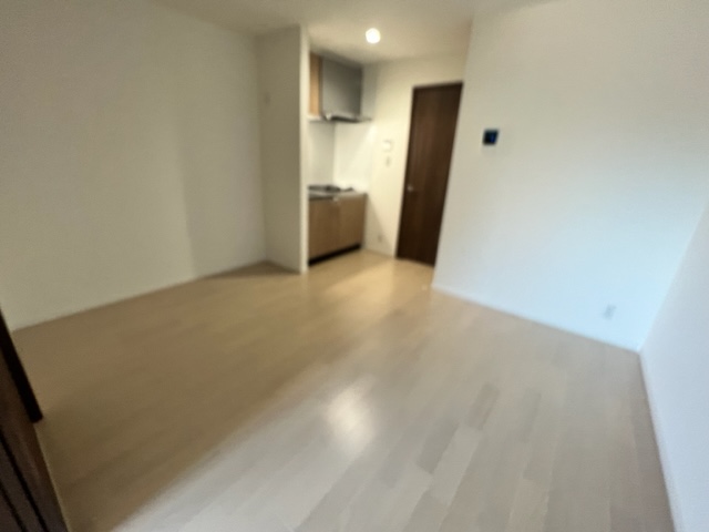 居室・リビング　※室内は現況を優先します