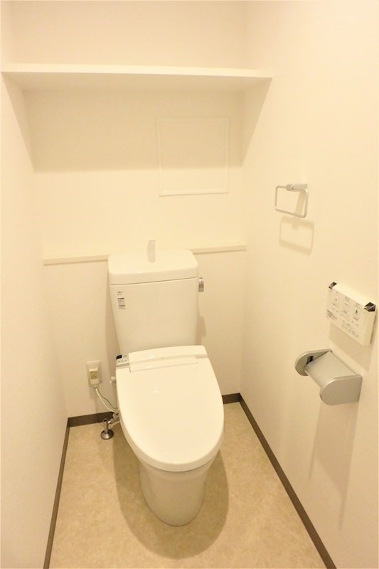 トイレ　※別部屋参照写真