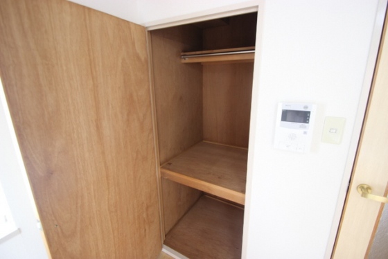 収納　※別号室の写真です