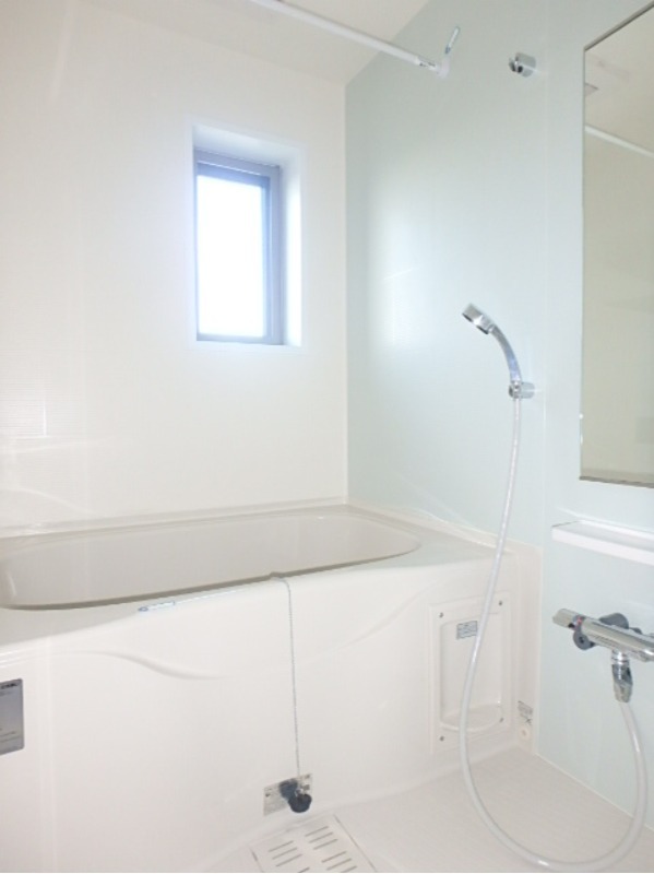 バス・シャワールーム　図面と現状に相違がある場合には現状を優先