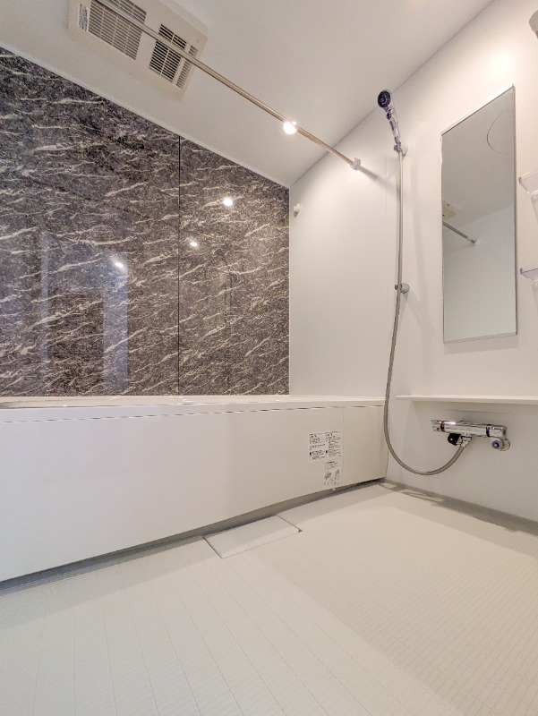 バス・シャワールーム　図面と現状に相違がある場合には現状を優先