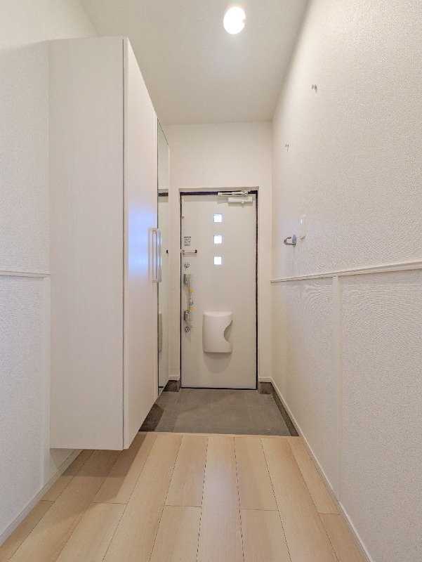 玄関　図面と現状に相違がある場合には現状を優先