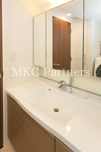 洗面設備　８０３