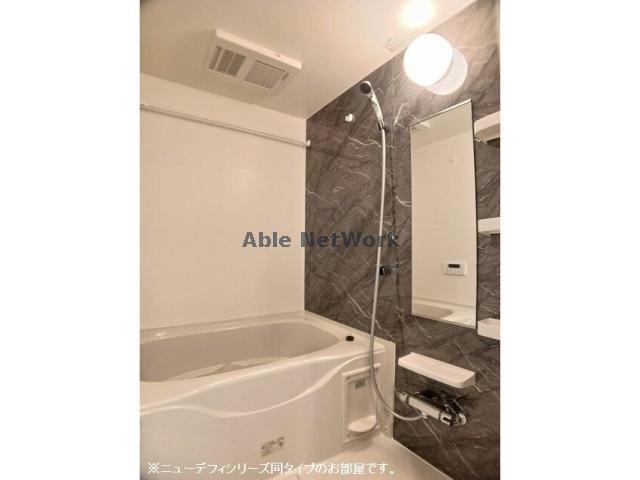 バス・シャワールーム　同タイプ部屋参照