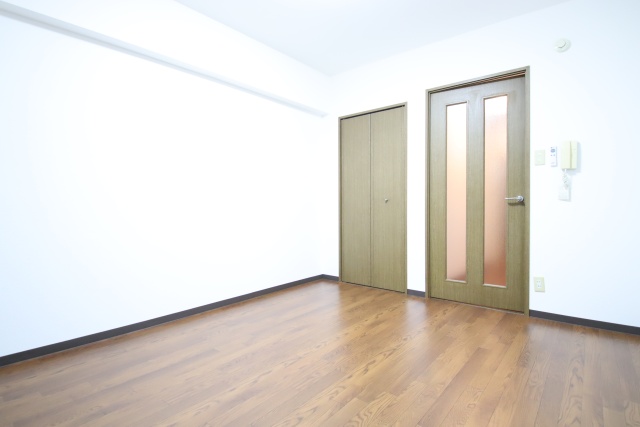 居室・リビング　※別号室の参考写真、現況優先※