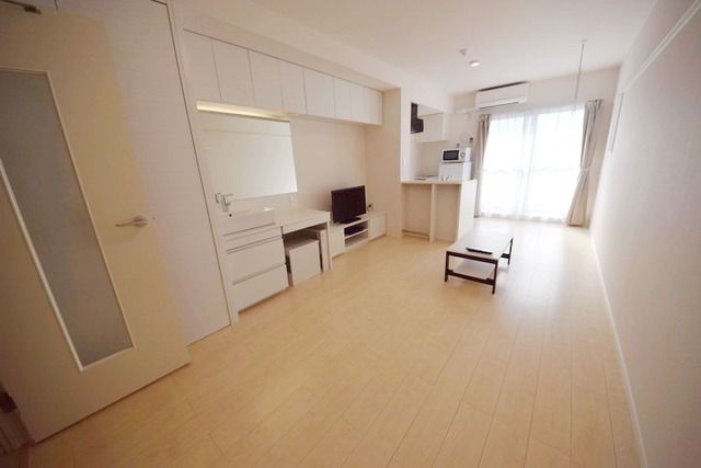 居室・リビング　★家具付きですぐに新生活がスタートできます★