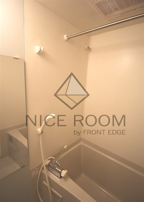 バス・シャワールーム　レジュールアッシュPREMIUM TWIN-1　風呂