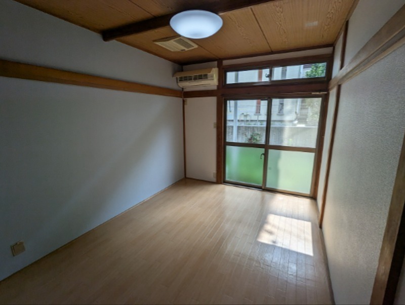 居室・リビング　別室参照