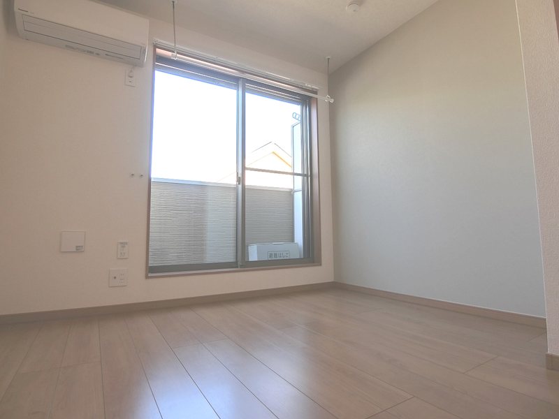 居室・リビング　前回募集時の写真となります