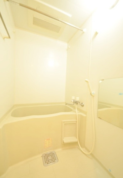 バス・シャワールーム　別部屋の写真を使用しております。