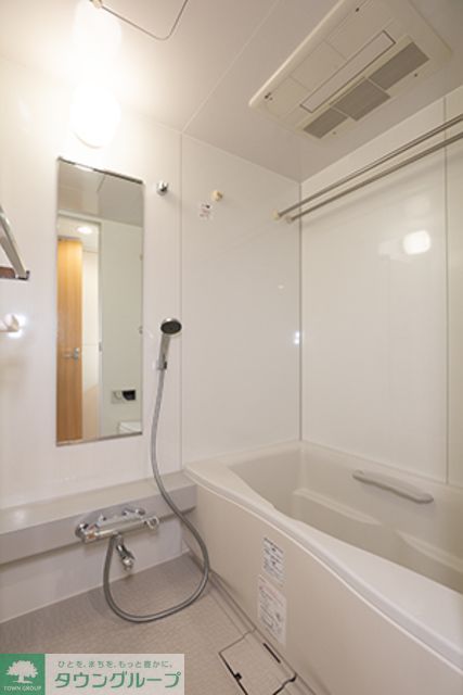 バス・シャワールーム　※写真は同タイプ住戸です。