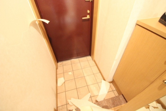 玄関　※修繕中