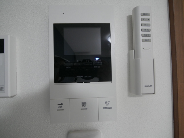 セキュリティ　★モニター付きインターホンでセキュリティ面も安心ですね★