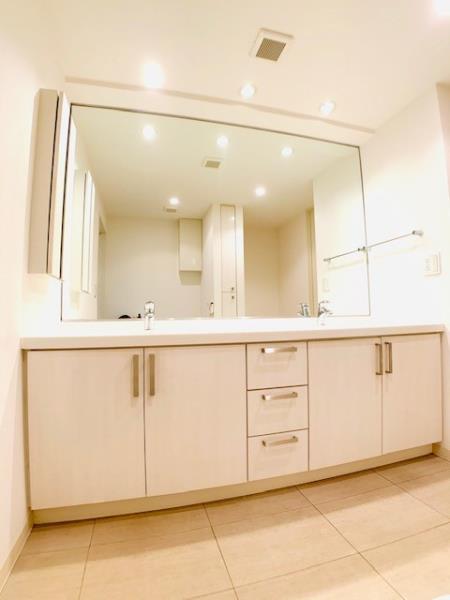 駐車場　駐車場があります