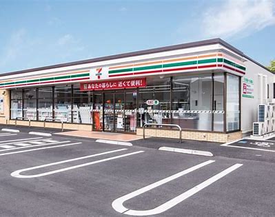 コンビニ　セブンイレブン 東大阪衣摺4丁目店（コンビニ）まで417m
