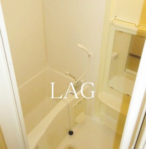 バス・シャワールーム　お風呂です。